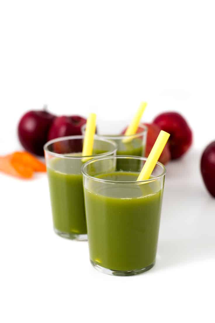 Zumo o jugo verde - Los zumos o jugos verdes son un complemento ideal de una alimentación saludable. Son muy nutritivos, sobre todo si tienen un alto contenido de verduras.