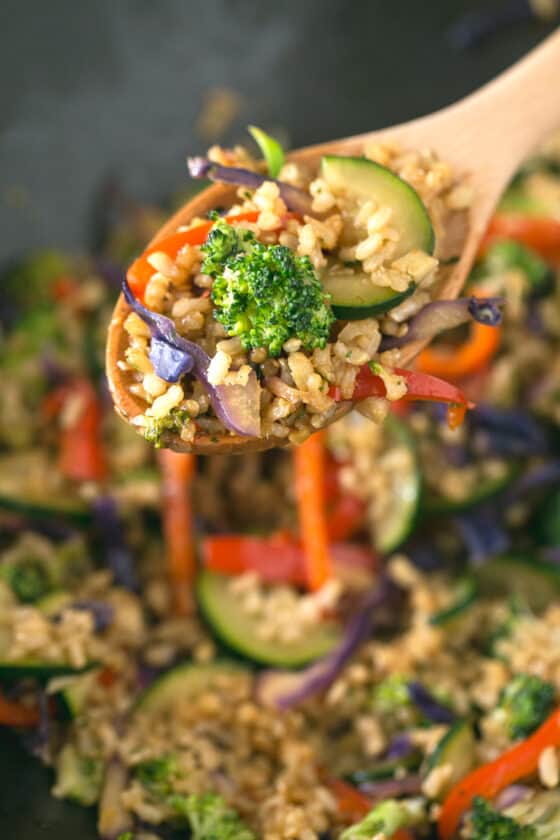 Wok De Arroz Integral Y Verduras - Danza De Fogones