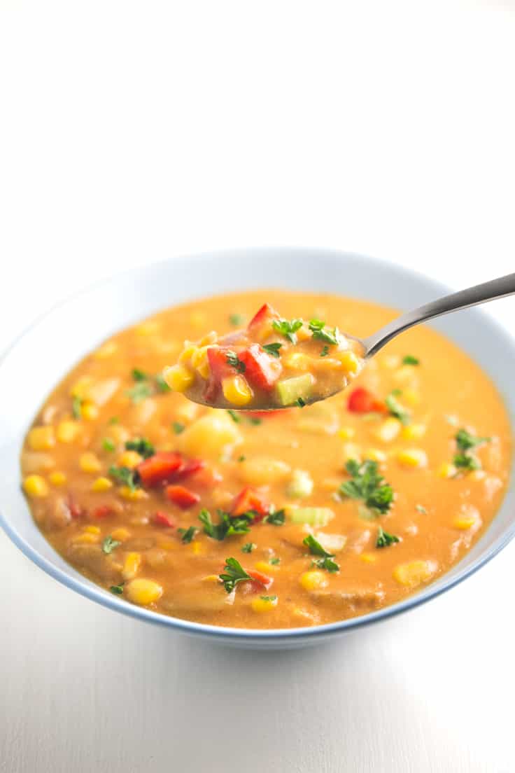 Sopa de maíz - Esta sopa de maíz es nuestra versión de una receta típica de Estados Unidos llamada Corn Chowder. Está deliciosa y se prepara en 30 minutos.