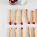 Receta de Halloween: Dedos de Bruja Veganos + Mermelada Casera de Frambuesa - Estos dedos de bruja veganos sin gluten y son aceite son perfectos para Halloween. Además os enseñamos a preparar mermelada casera de frambuesa.