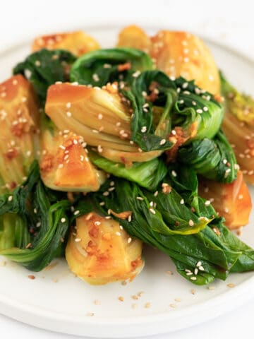 Cómo Cocinar Bok Choy. - En esta entrada te enseñamos cómo cocinar bok choy para disfrutar de esta deliciosa y nutritiva verdura, tan popular en algunos países asiáticos.﻿ #vegano #singluten #danzadefogones