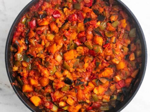 Sartén con alboronía.