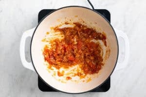 Sofrito con pimentón y comino.